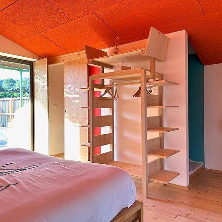 Domaine La Ferme Hi Bride Bed and Breakfast Villelaure Εξωτερικό φωτογραφία