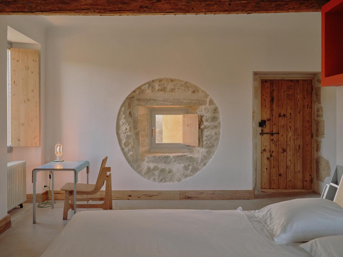 Domaine La Ferme Hi Bride Bed and Breakfast Villelaure Εξωτερικό φωτογραφία