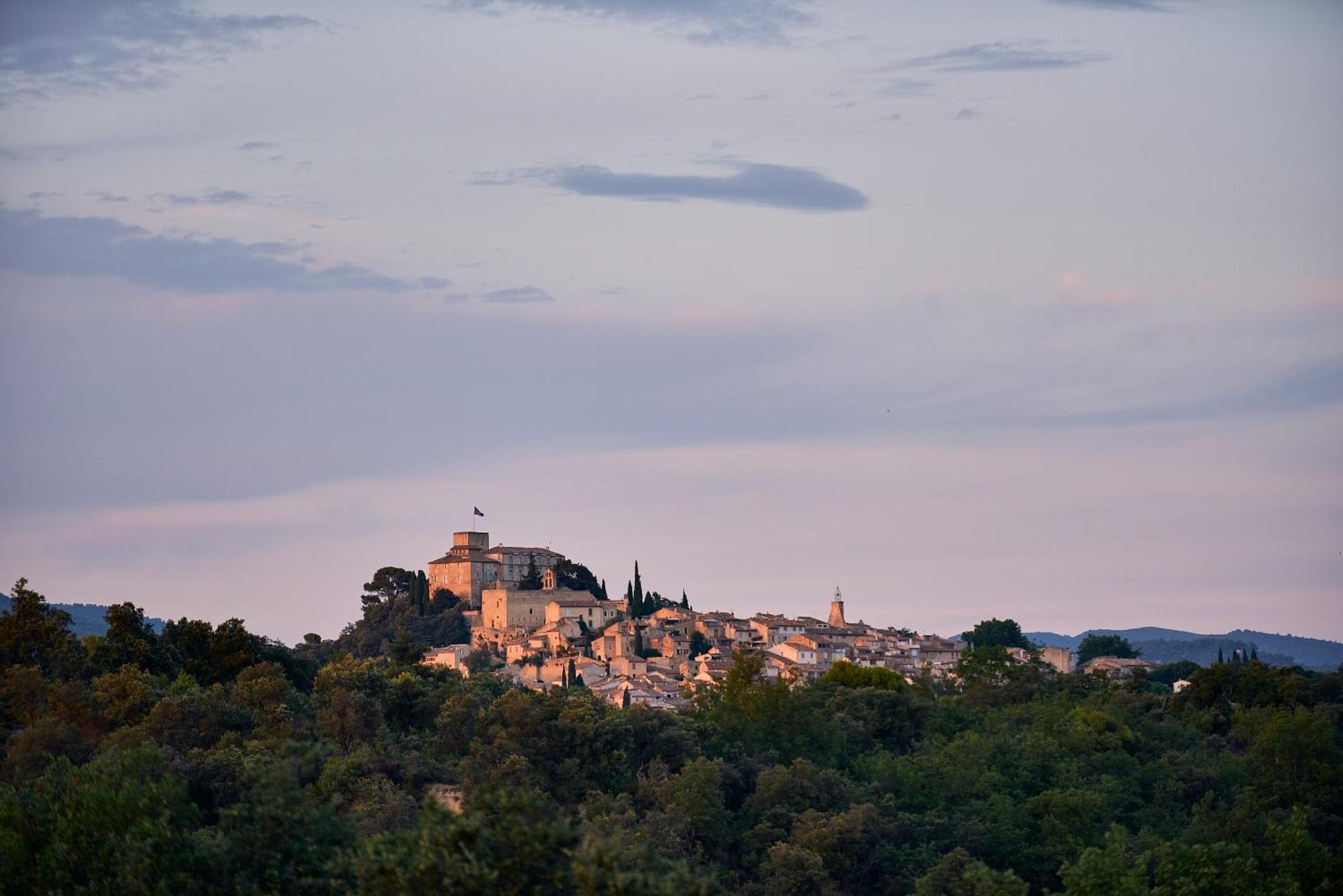 Domaine La Ferme Hi Bride Bed and Breakfast Villelaure Εξωτερικό φωτογραφία