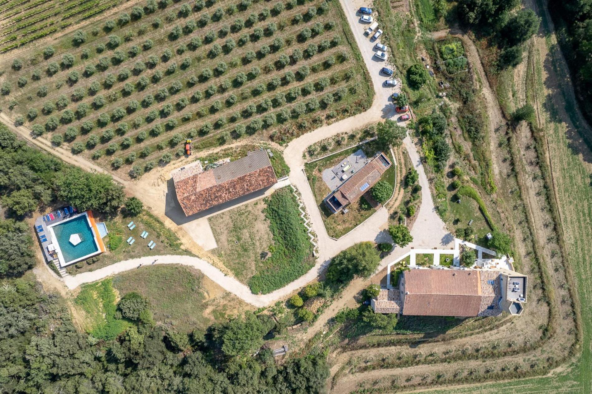 Domaine La Ferme Hi Bride Bed and Breakfast Villelaure Εξωτερικό φωτογραφία