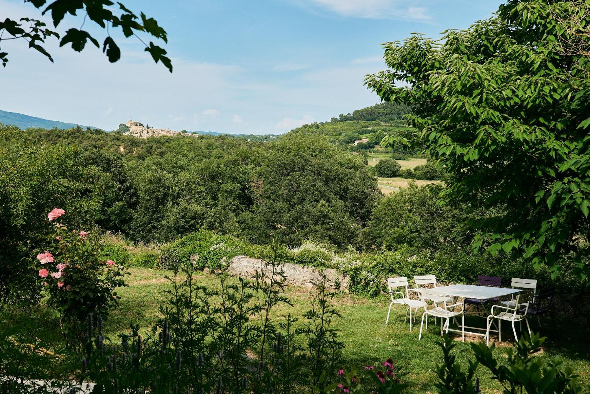 Domaine La Ferme Hi Bride Bed and Breakfast Villelaure Εξωτερικό φωτογραφία