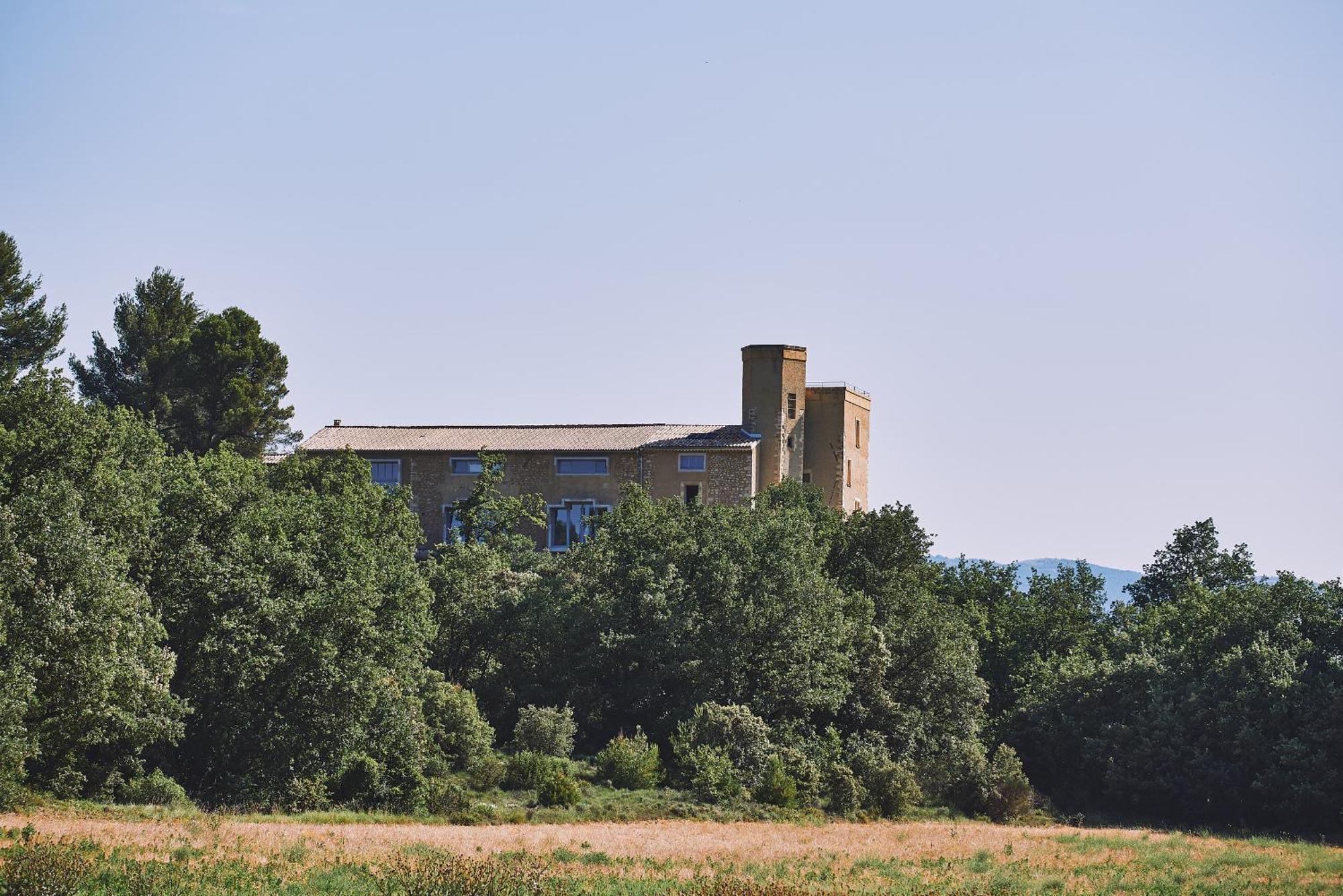 Domaine La Ferme Hi Bride Bed and Breakfast Villelaure Εξωτερικό φωτογραφία