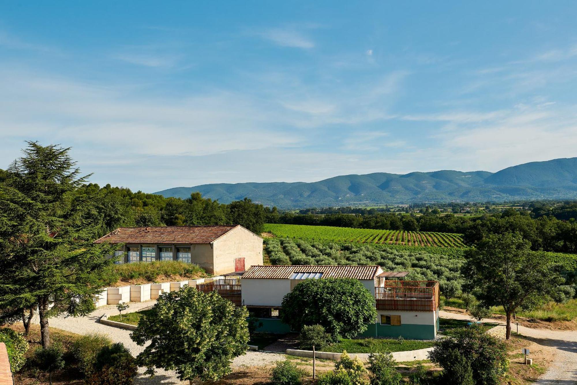 Domaine La Ferme Hi Bride Bed and Breakfast Villelaure Εξωτερικό φωτογραφία