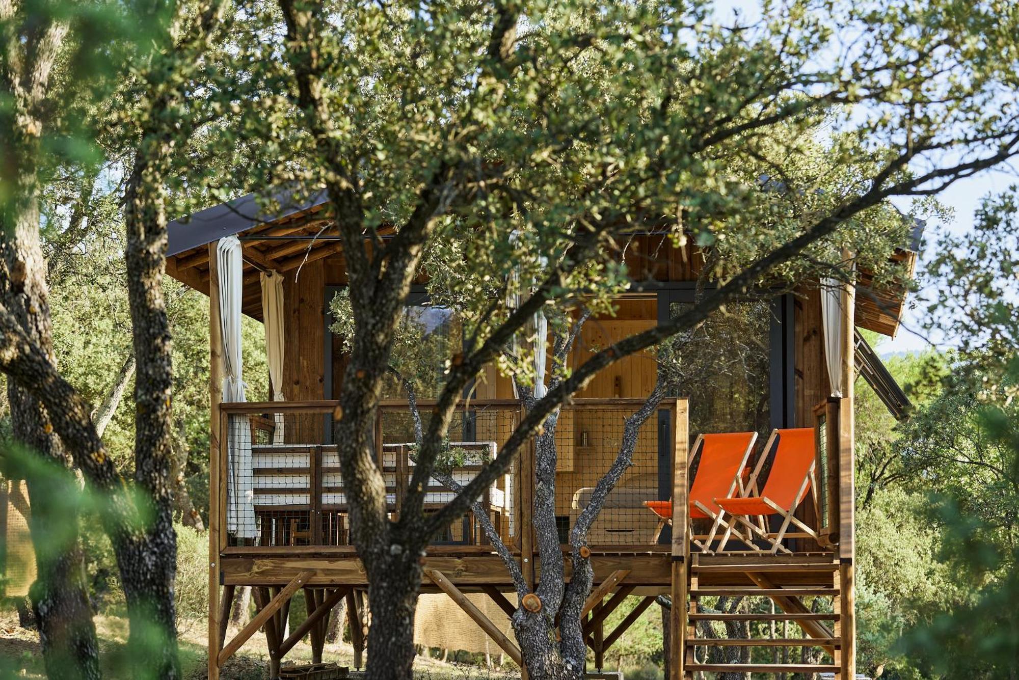 Domaine La Ferme Hi Bride Bed and Breakfast Villelaure Εξωτερικό φωτογραφία