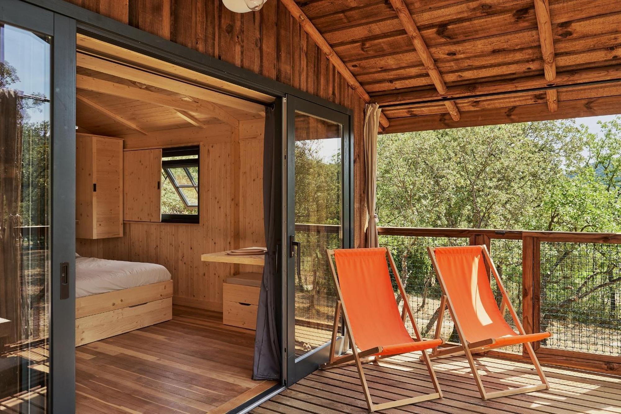 Domaine La Ferme Hi Bride Bed and Breakfast Villelaure Εξωτερικό φωτογραφία