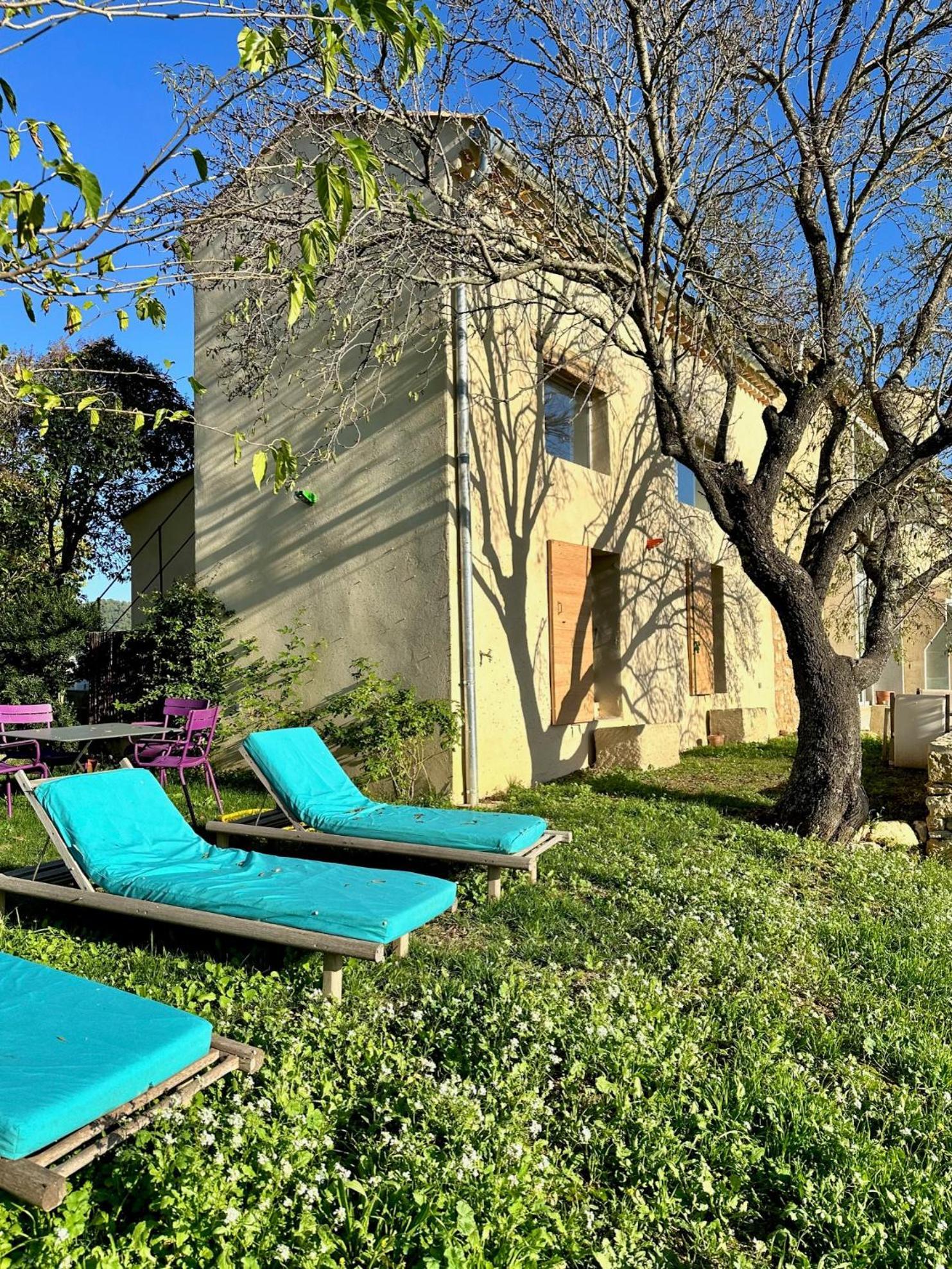 Domaine La Ferme Hi Bride Bed and Breakfast Villelaure Εξωτερικό φωτογραφία